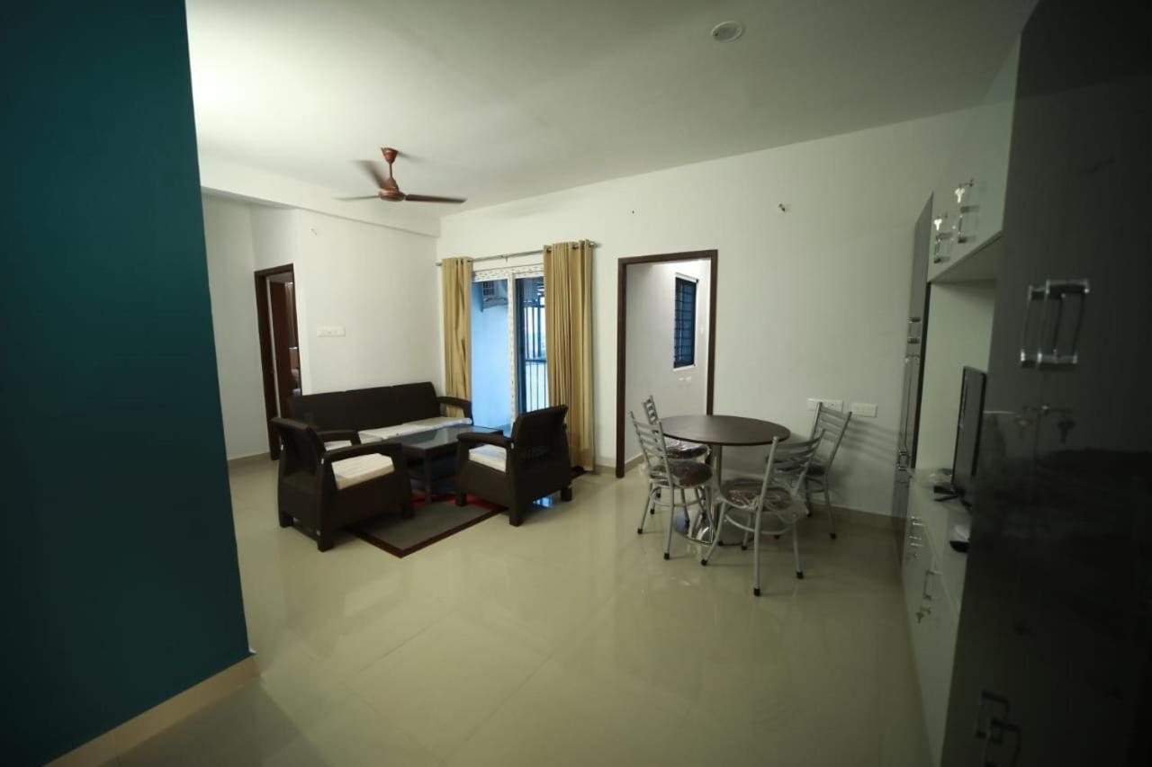 צ'נאי Mitra Inn Serviced Apartment מראה חיצוני תמונה